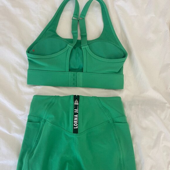Lorna Jane Green Athletic Set Size Small - Picture 2 of 4